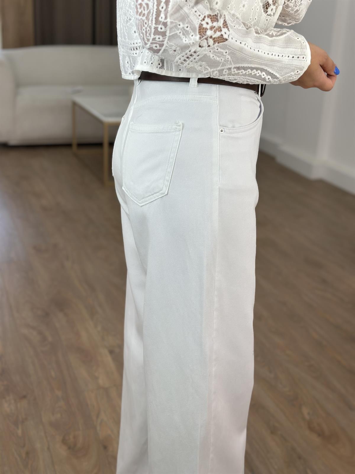 Dilvin Dökümlü Kumaş Geniş Pantolon - Beyaz