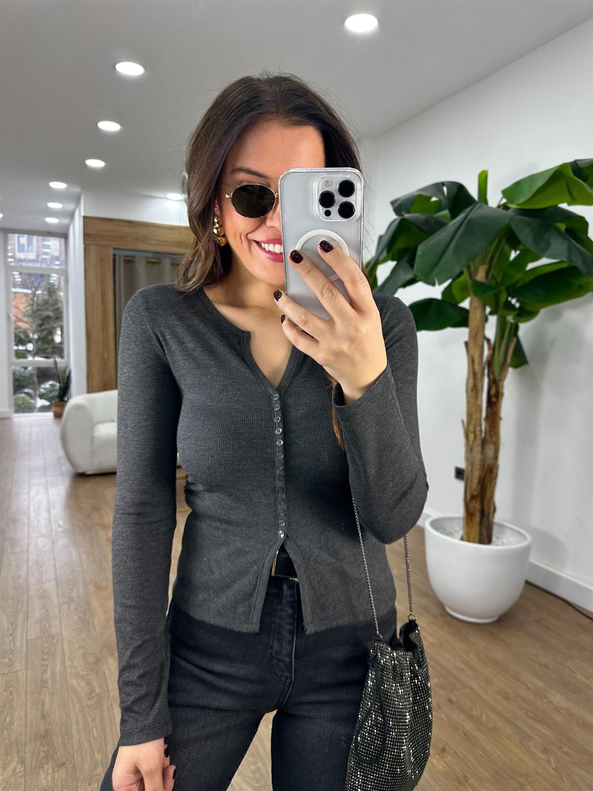 Dilvin Düğme Detaylı Büzgülü Bluz - Antresit