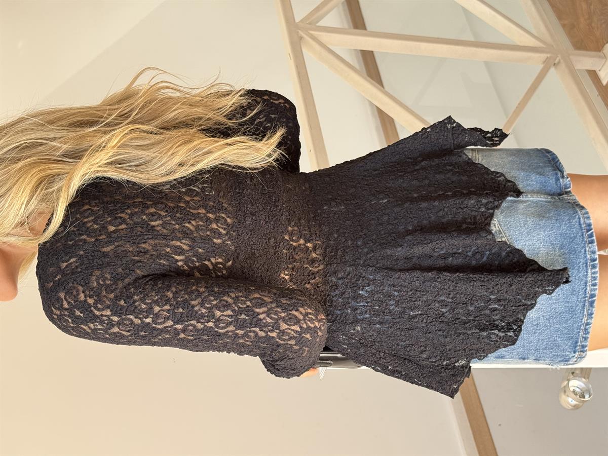 Dilvin Düğmeli Peplum Dantel Hırka - Siyah