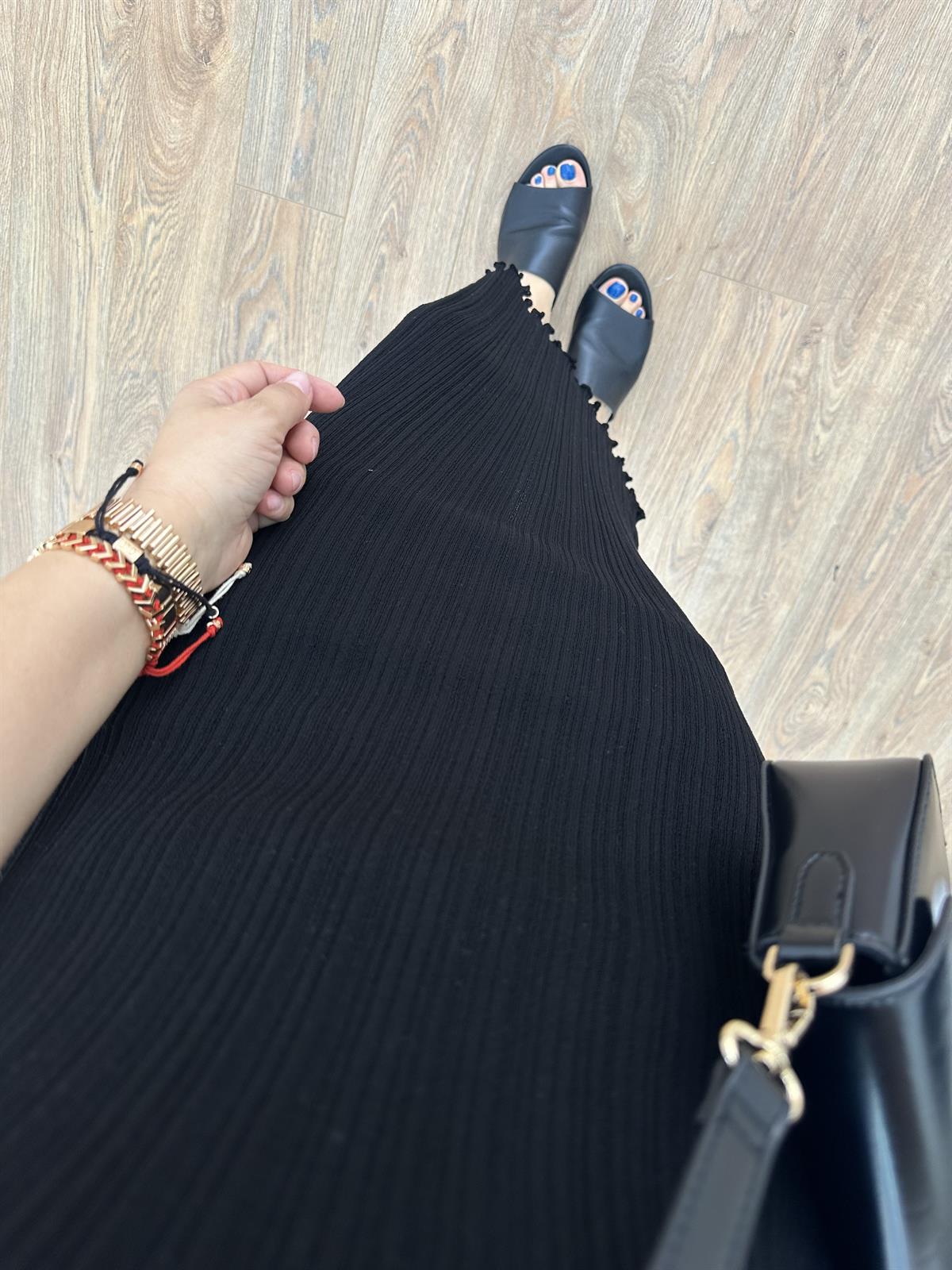 Dilvin Fitilli Astarlı Yırtmaç Detaylı İnce Triko Elbise