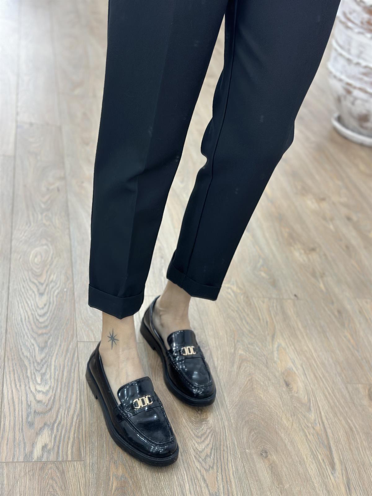 Dilvin Kıvrık Paça Düz Fit Pantolon - Siyah