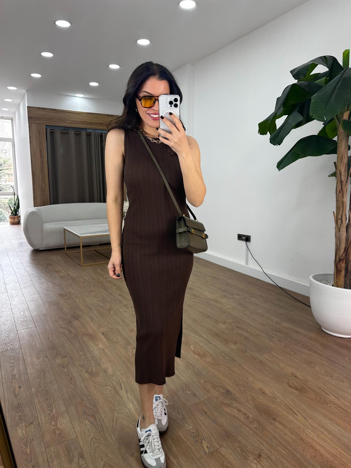 Dilvin Kayık Yaka Fitili Triko Elbise - Kahverengi