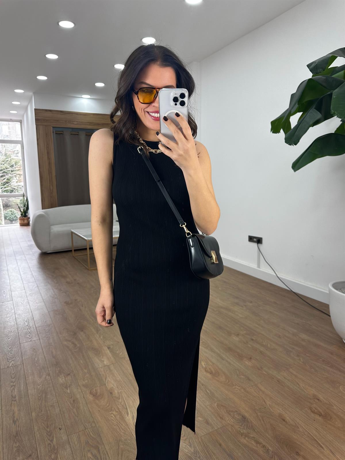 Dilvin Kayık Yaka Fitili Triko Elbise - Siyah