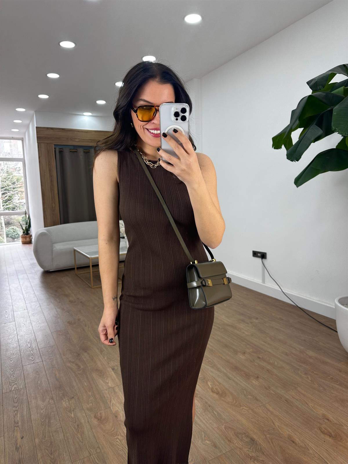 Dilvin Kayık Yaka Fitili Triko Elbise - Kahverengi