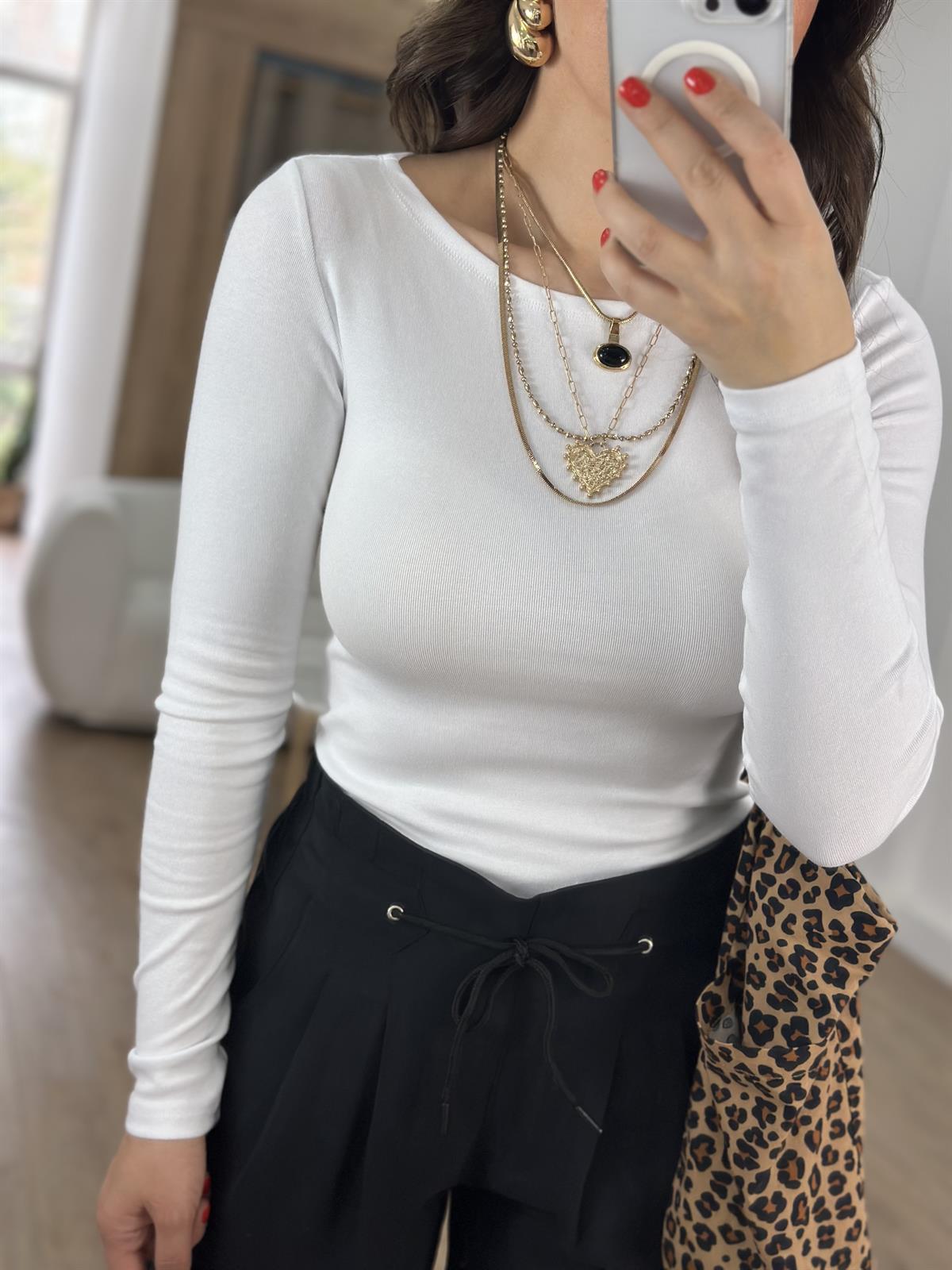 Dilvin Kayık Yaka Uzun Kol Basic - Beyaz