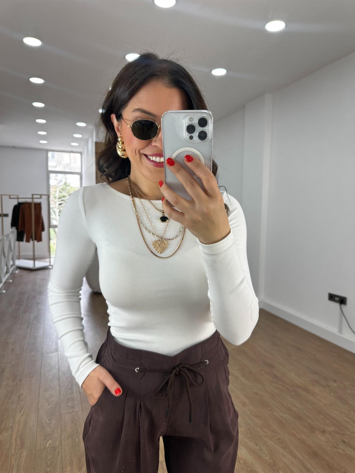 Dilvin Kayık Yaka Uzun Kol Basic - Ekru