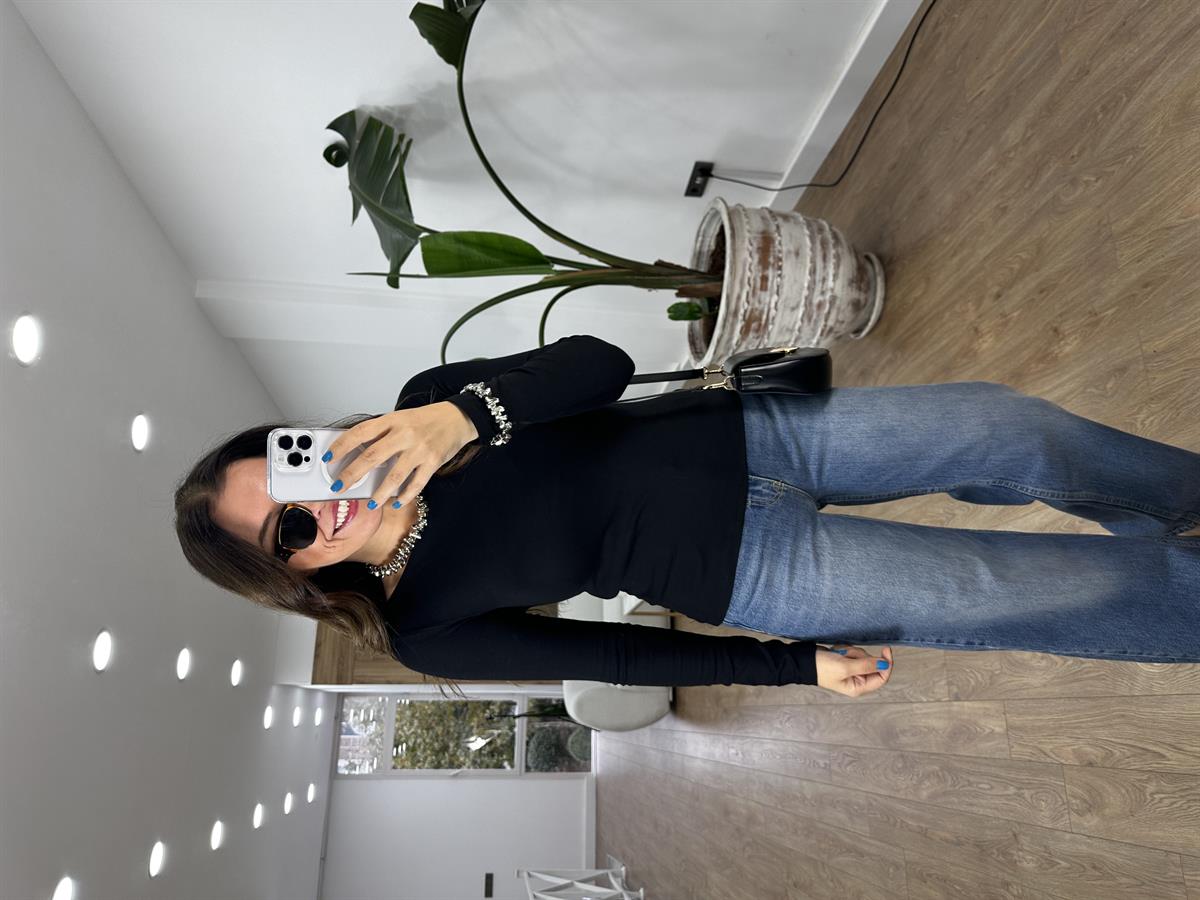 Dilvin Kayık Yaka Uzun Kol Basic - Siyah