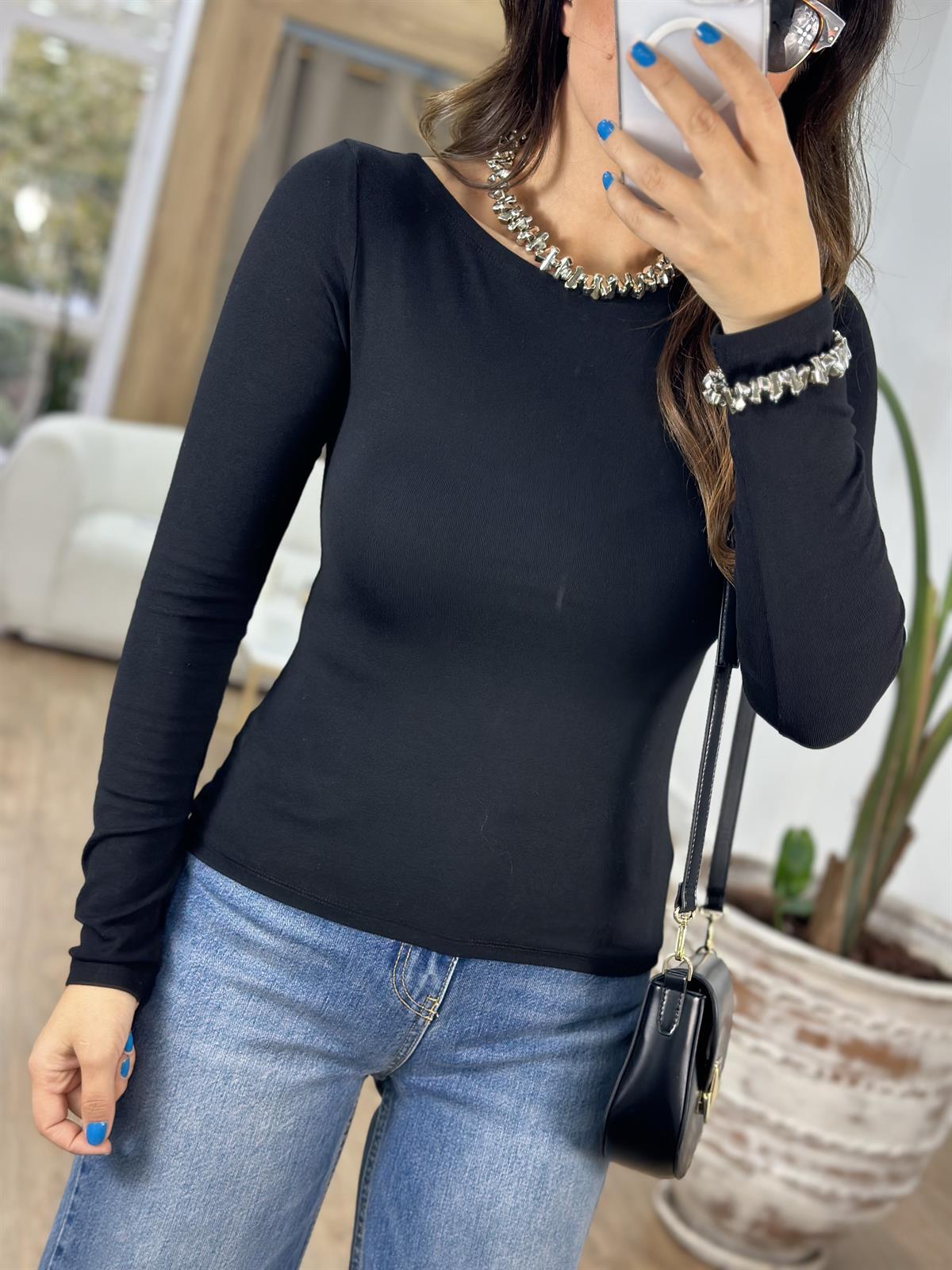 Dilvin Kayık Yaka Uzun Kol Basic - Siyah