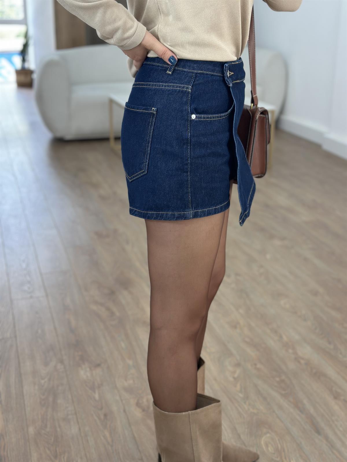 Dilvin Önü Parçalı Şort Etek 