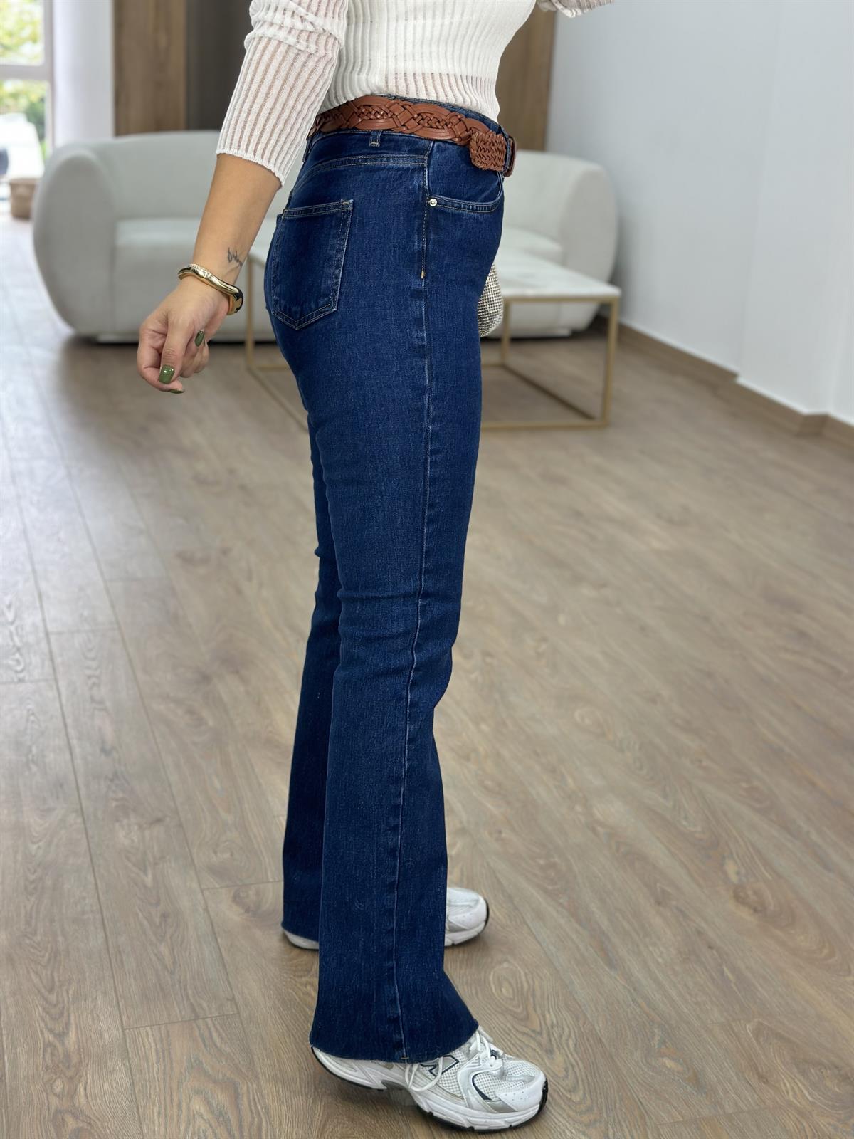 Dilvin Paçası Kesik Straight Jean