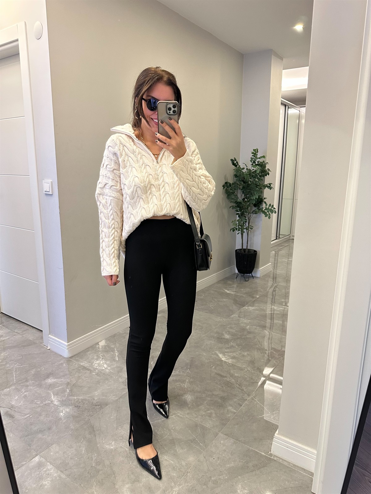 Dilvin Paçası Yırtmaçlı Ottoman Tayt - Siyah