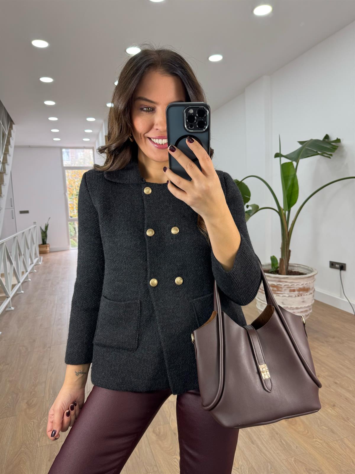 Dilvin Polo Yaka Düğmeli Cepli Triko Hırka - Antresit