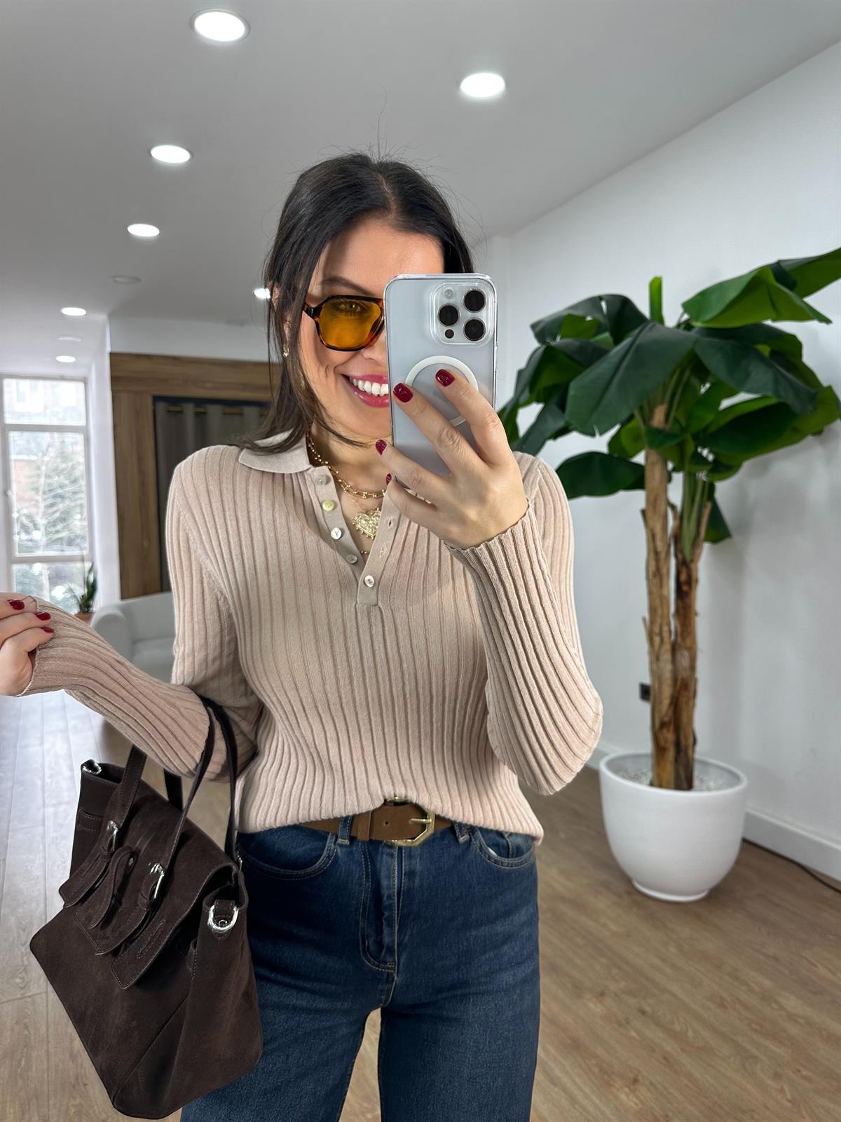 Dilvin Polo Yaka Düğmeli İnce Triko Kazak - Bej