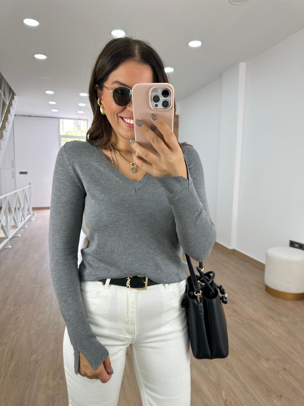 Dilvin V Yaka Kolu Yırtmaçlı Triko-Füme