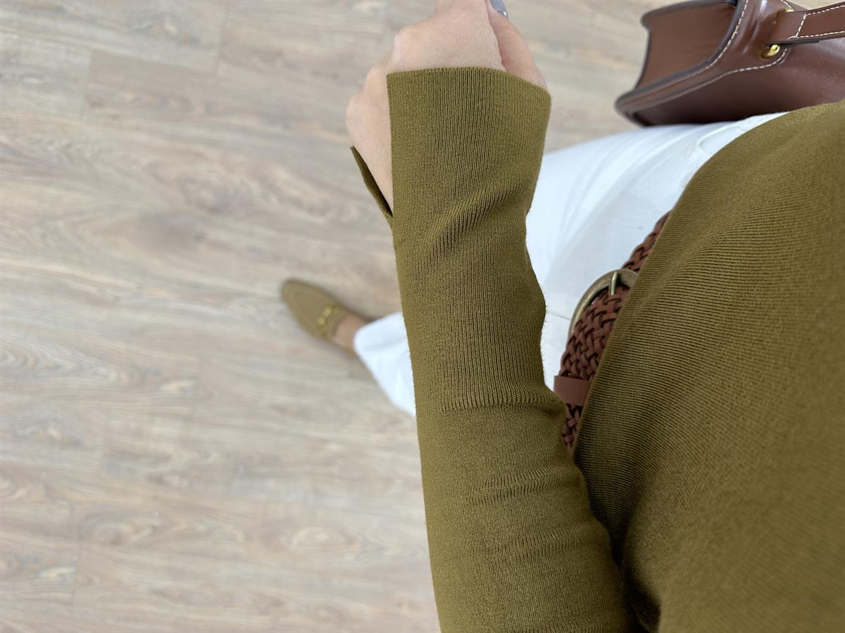 Dilvin V Yaka Kolu Yırtmaçlı Triko-Haki-