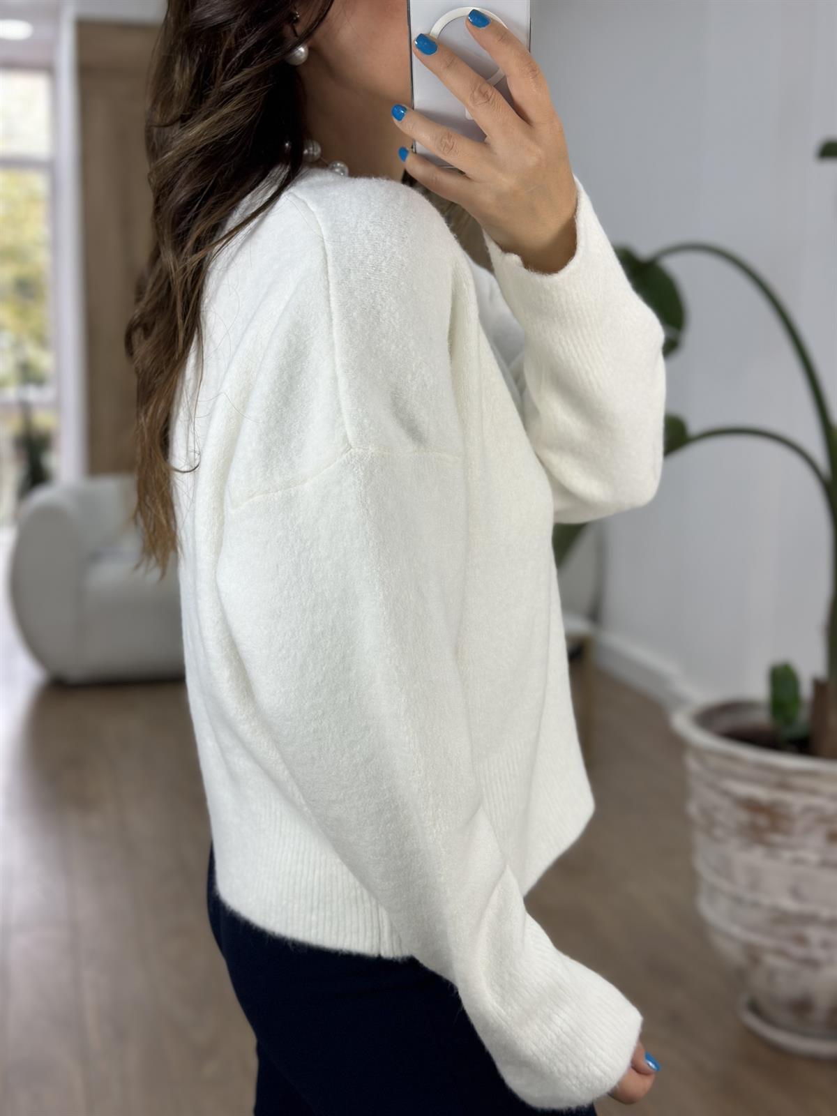 Dilvin V Yaka Yumuşak Dokulu Kazak