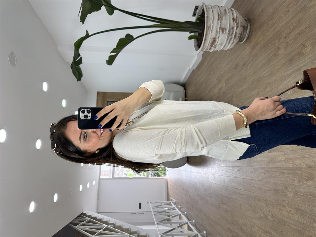 Dilvin Yanı Yırtmaçlı İnce Triko-Ekru