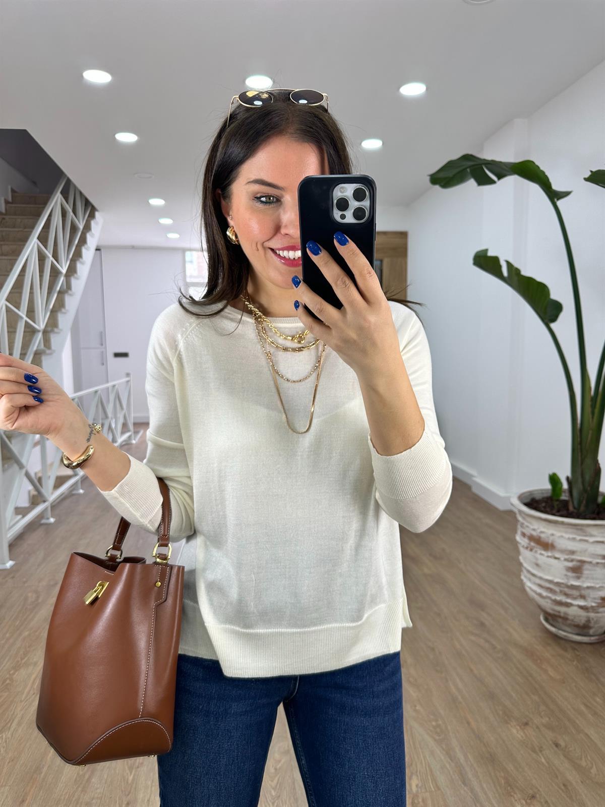 Dilvin Yanı Yırtmaçlı İnce Triko-Ekru