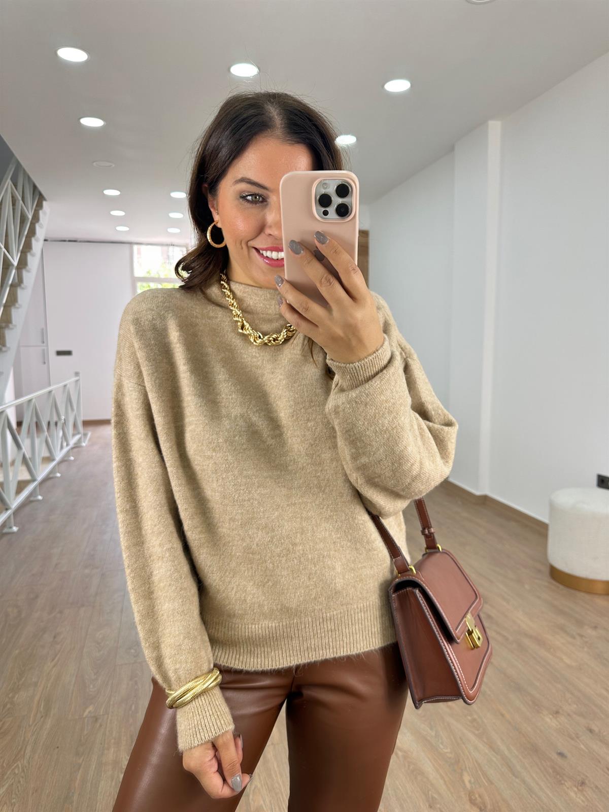 Dilvin Yarasa Kol Yumoş Kazak-Bej