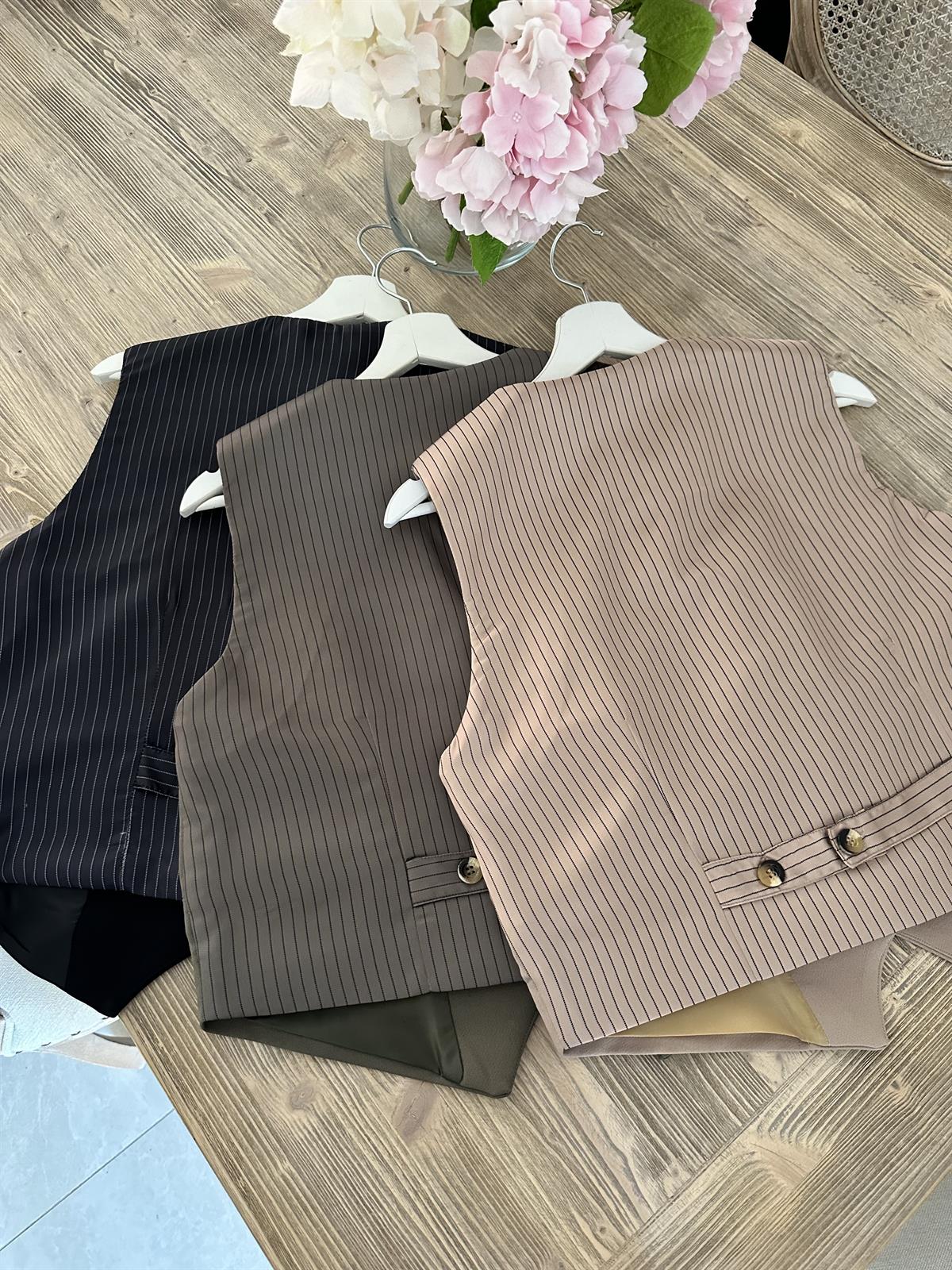 Double Paça Yelekli Takım-Bej