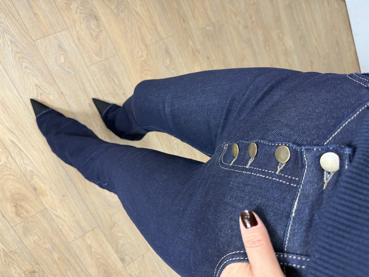 Düğme Detaylı İspanyol Paça Jean - Koyu Lacivert