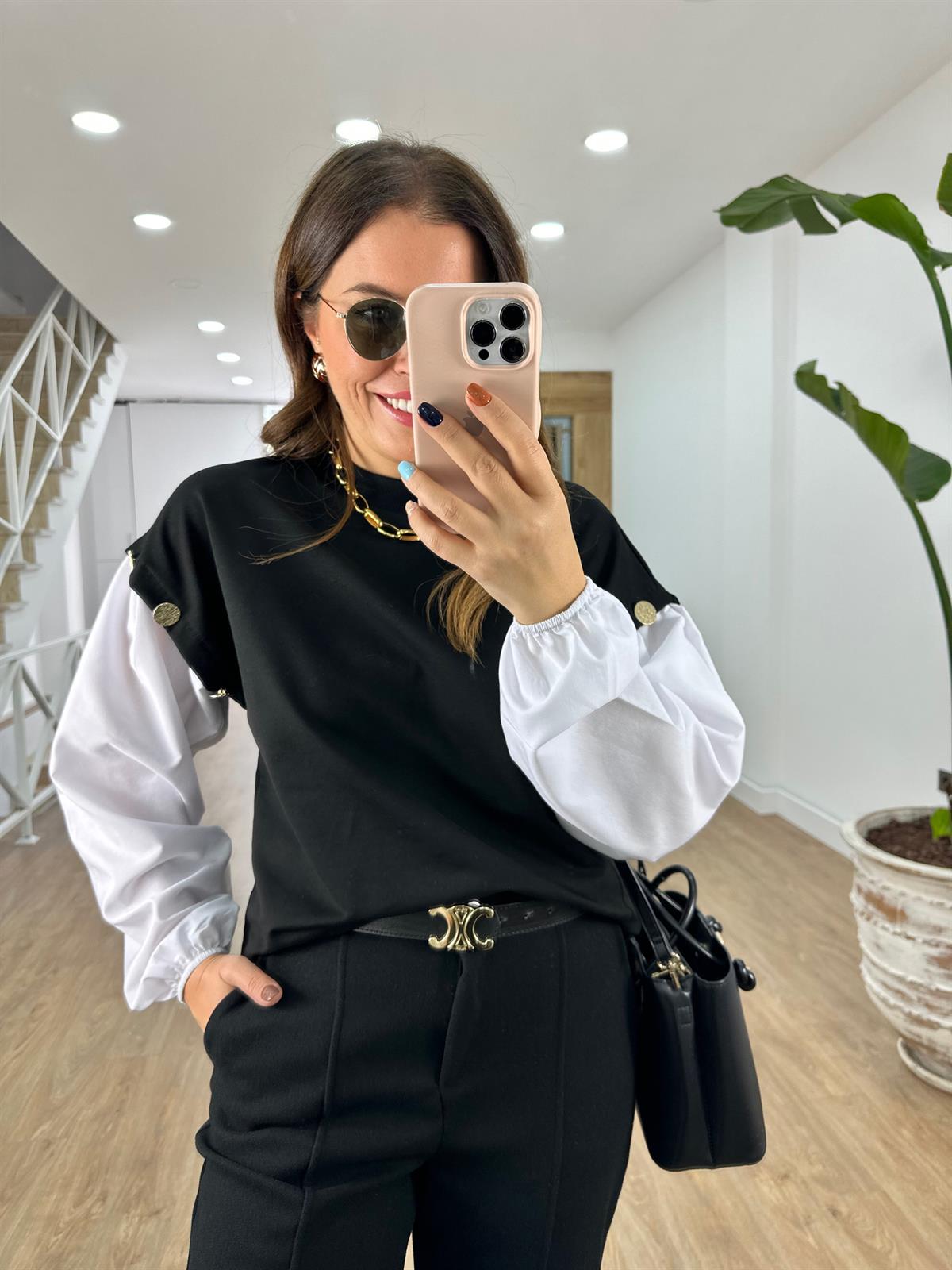 Düğme Detaylı Sweatshirt-Siyah