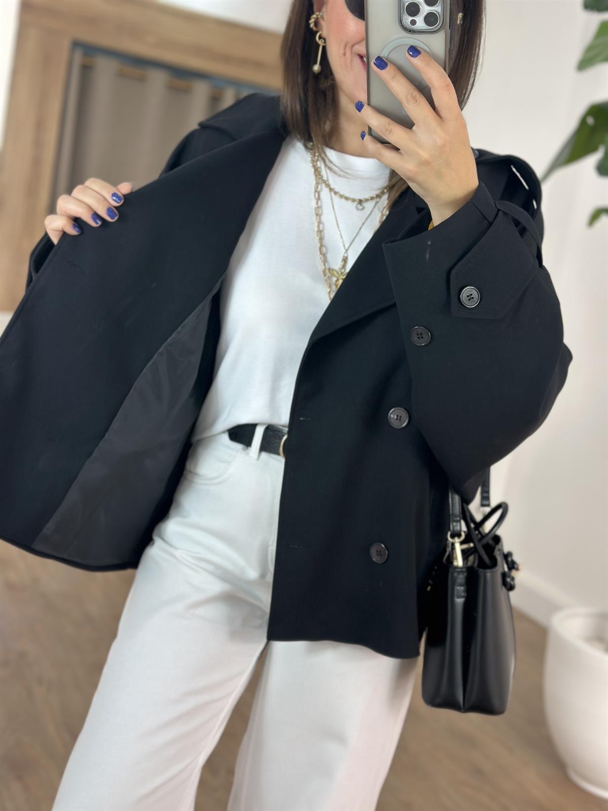 Düğmeli Kruvaze Kısa Trenç - Siyah