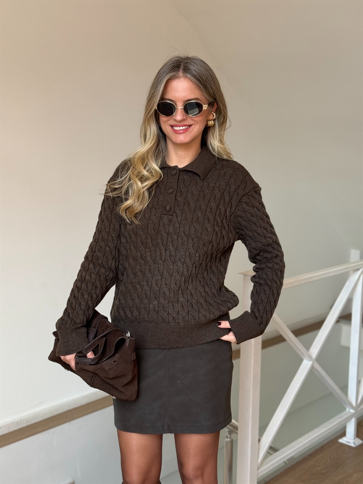 Düğmeli Saç Örgülü Polo Yaka Kazak - Kahverengi