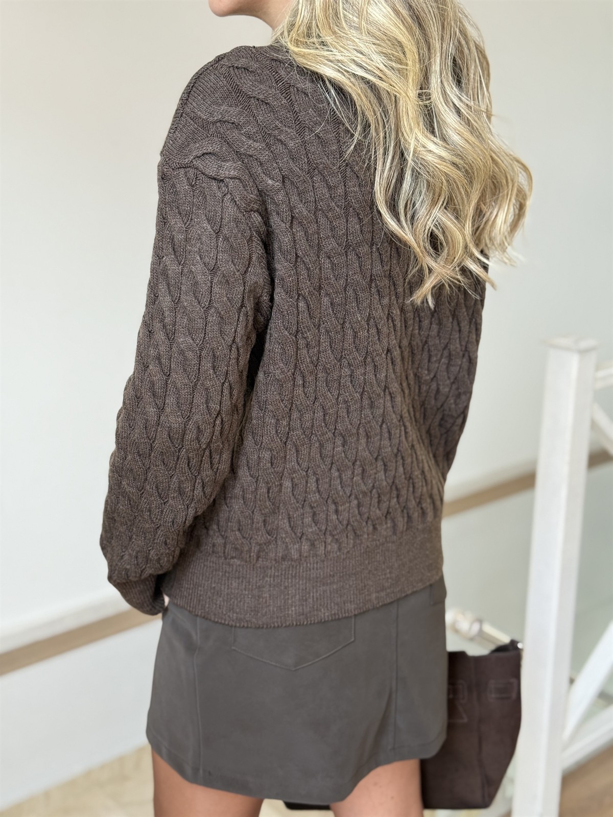 Düğmeli Saç Örgülü Polo Yaka Kazak - Kahverengi