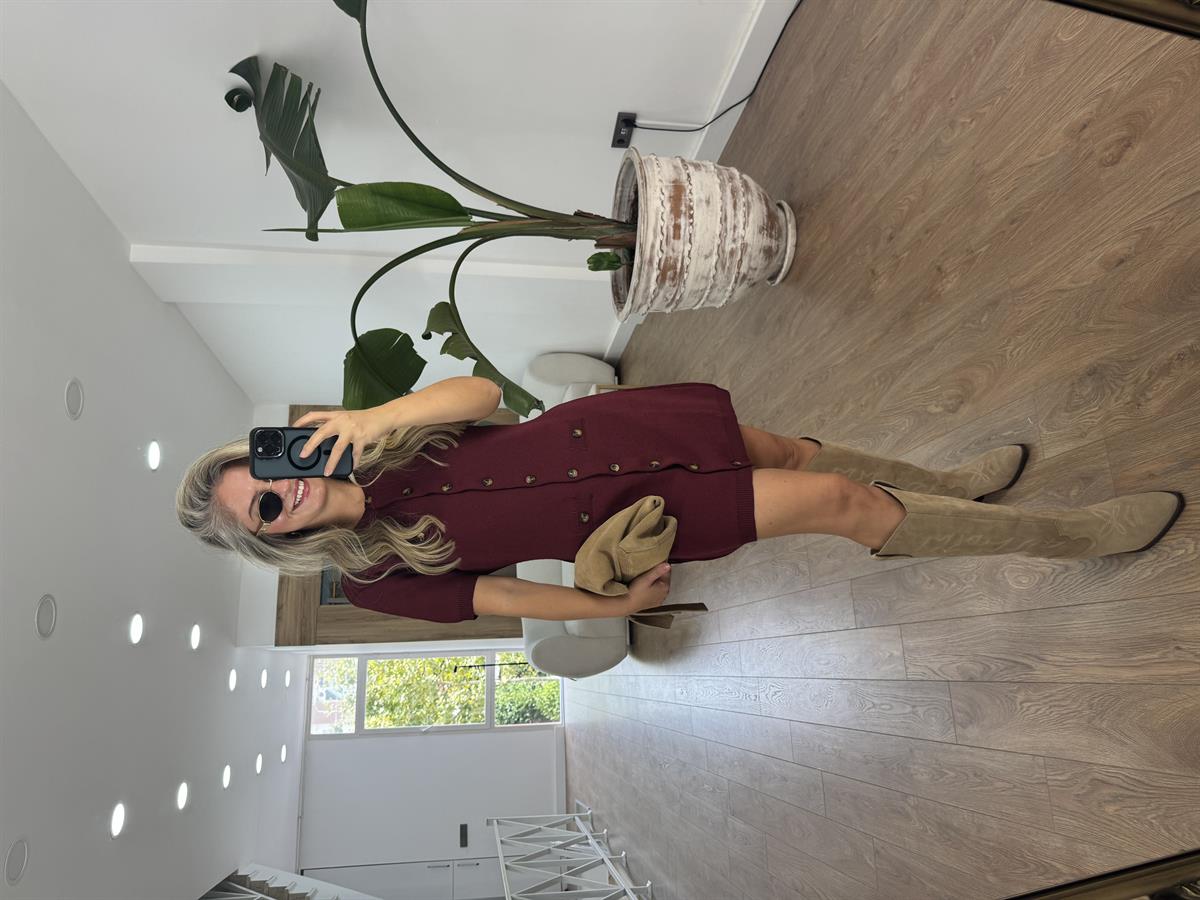 Düğmeli Yumuşacık Triko Elbise-Bordo