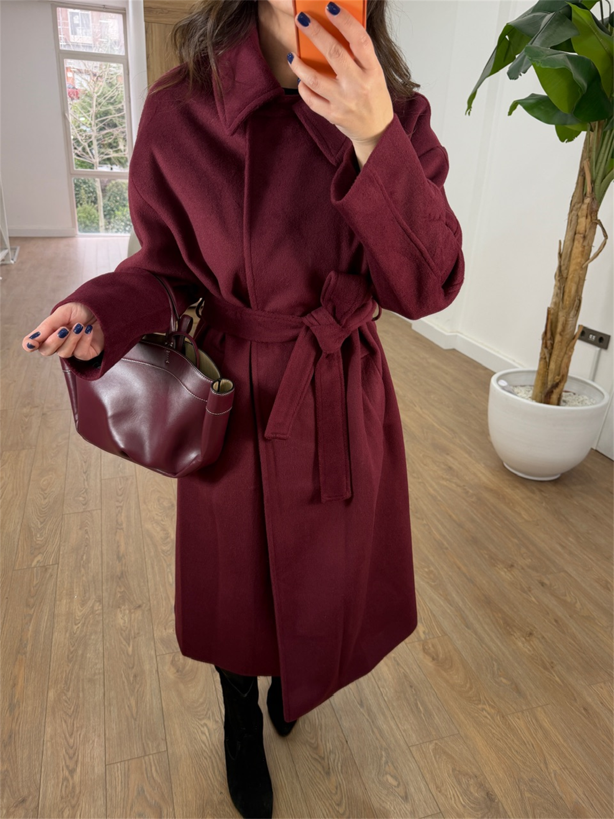 Beli Kuşaklı Uzun Yün Kaban - Bordo