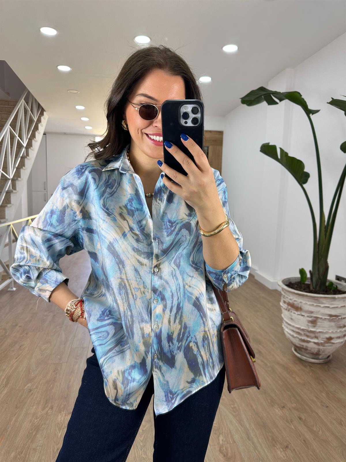 Ebruli Desen Parlak Gömlek-Mavi