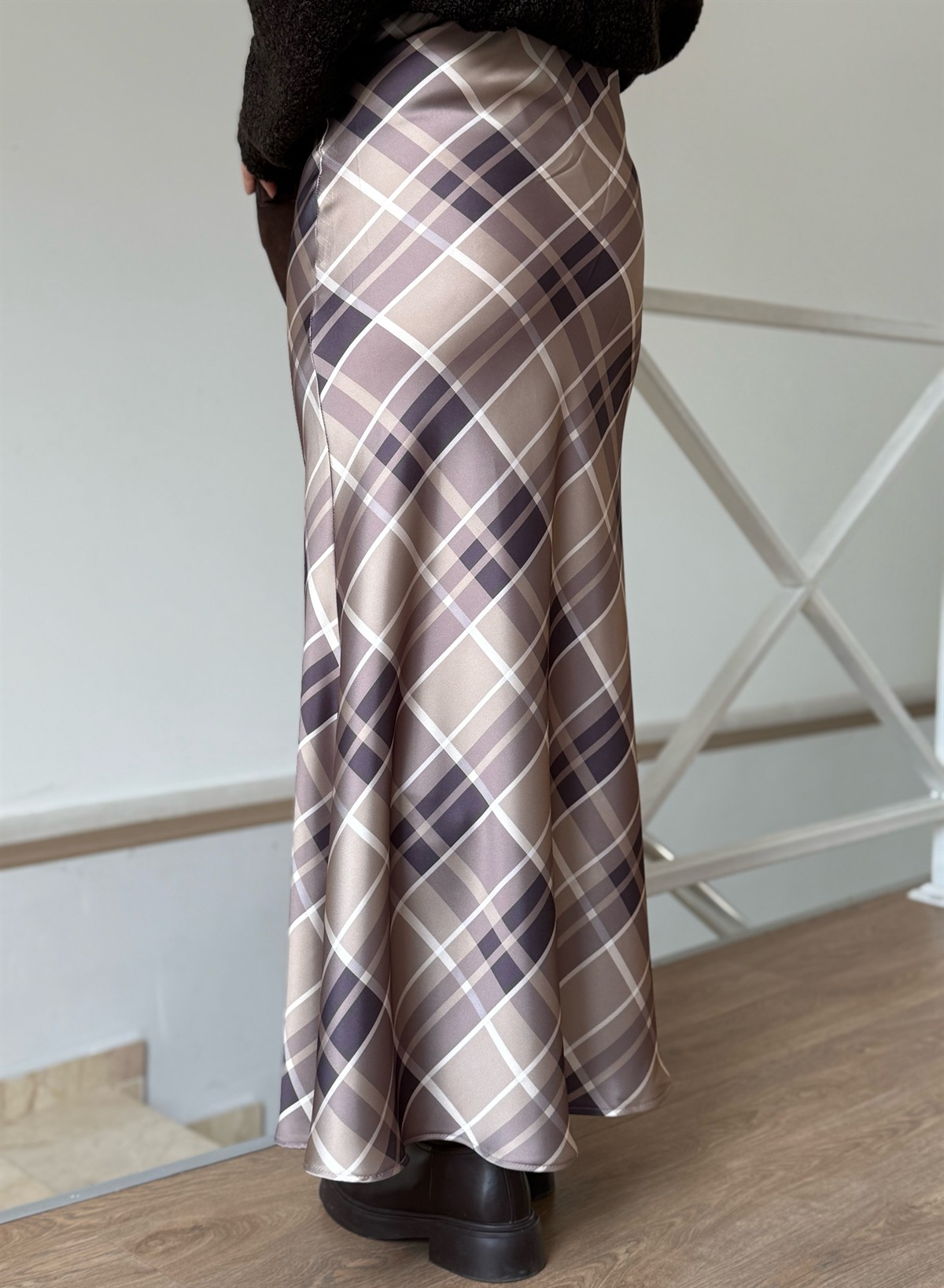 Ekoseli Maxi Saten Etek 