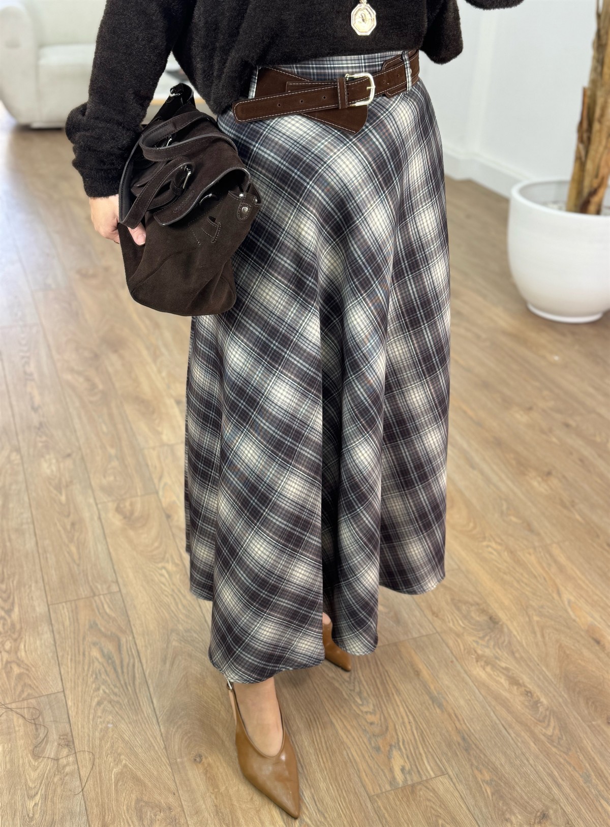 Kemerli Ekoseli Midi Etek