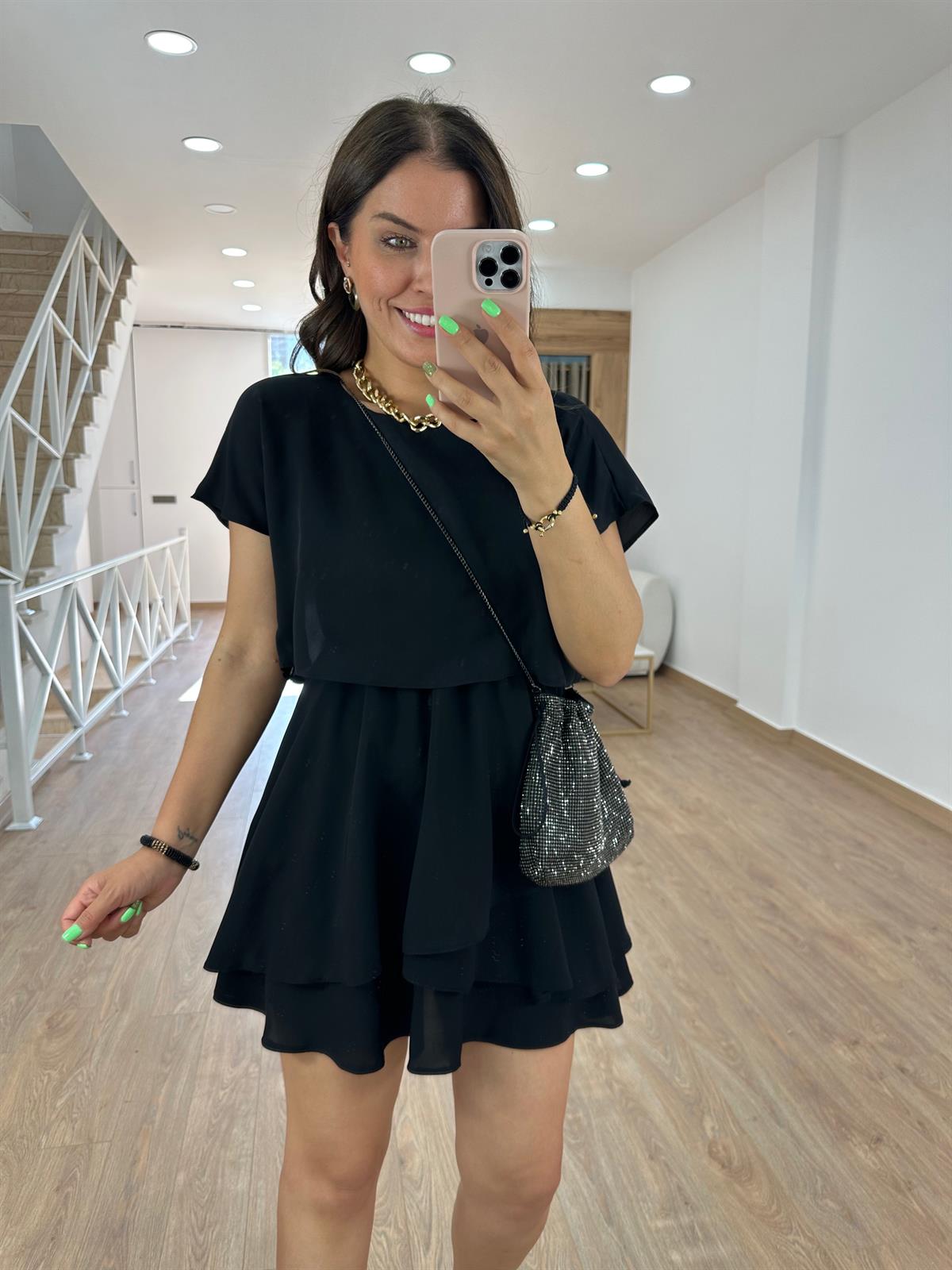 Eteği Katlı Şifon Elbise-Siyah