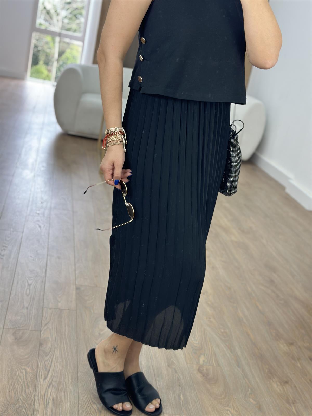 Eteği Piliseli Yanları Düğmeli Elbise