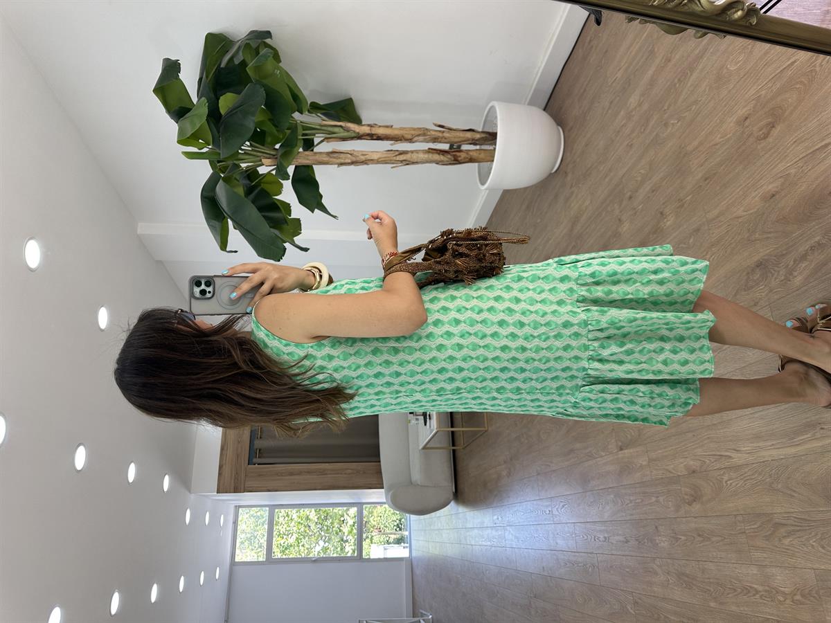 Etek Ucu Volanlı Desenli Elbise - Yeşil