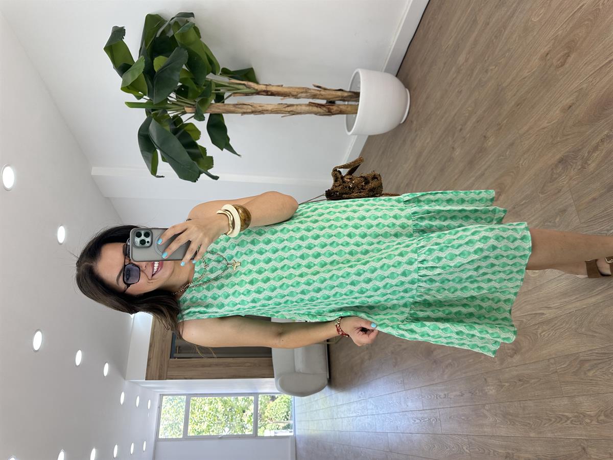 Etek Ucu Volanlı Desenli Elbise - Yeşil