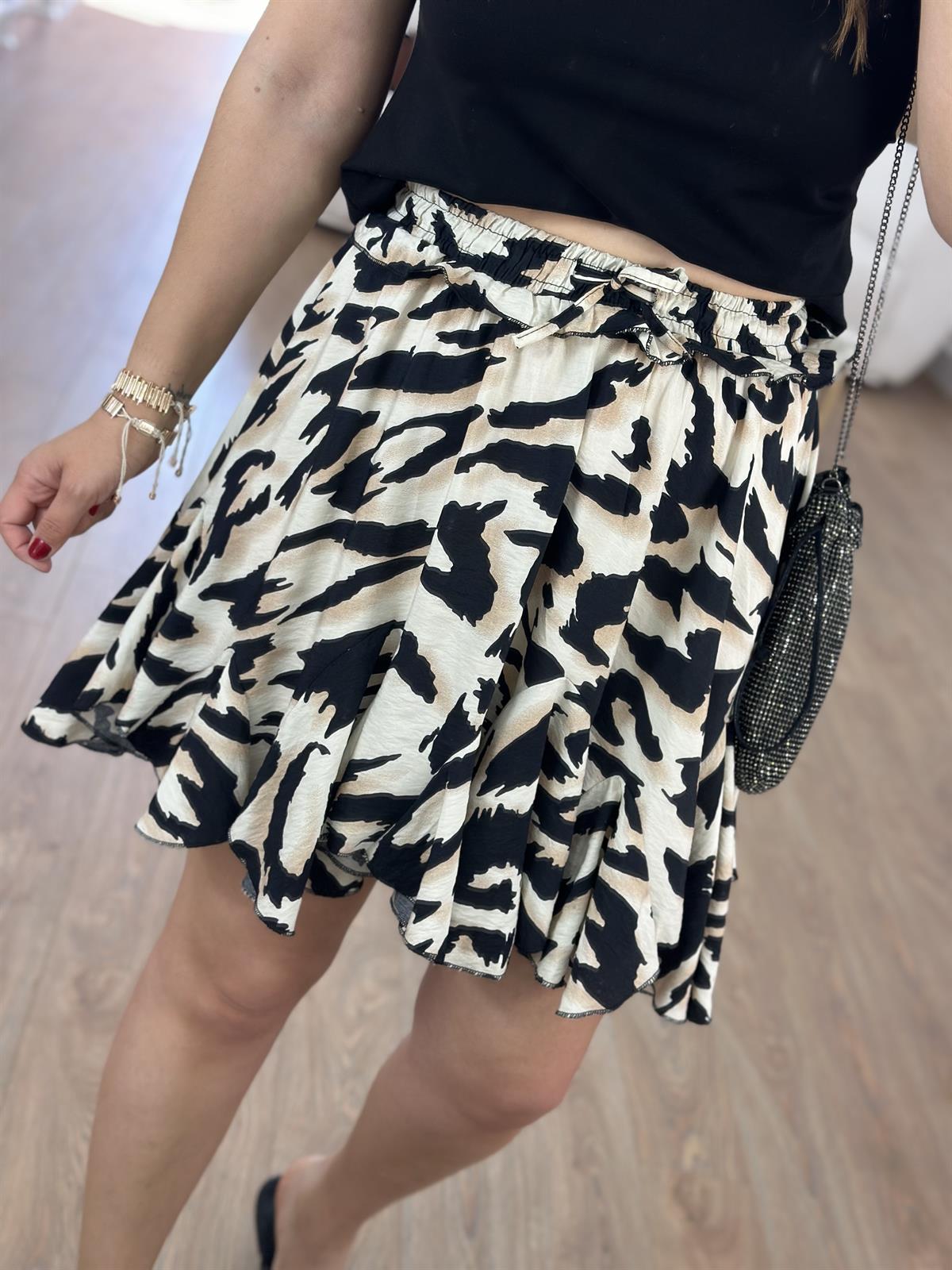Etek Ucu Volanlı Leopar Desenli Etek