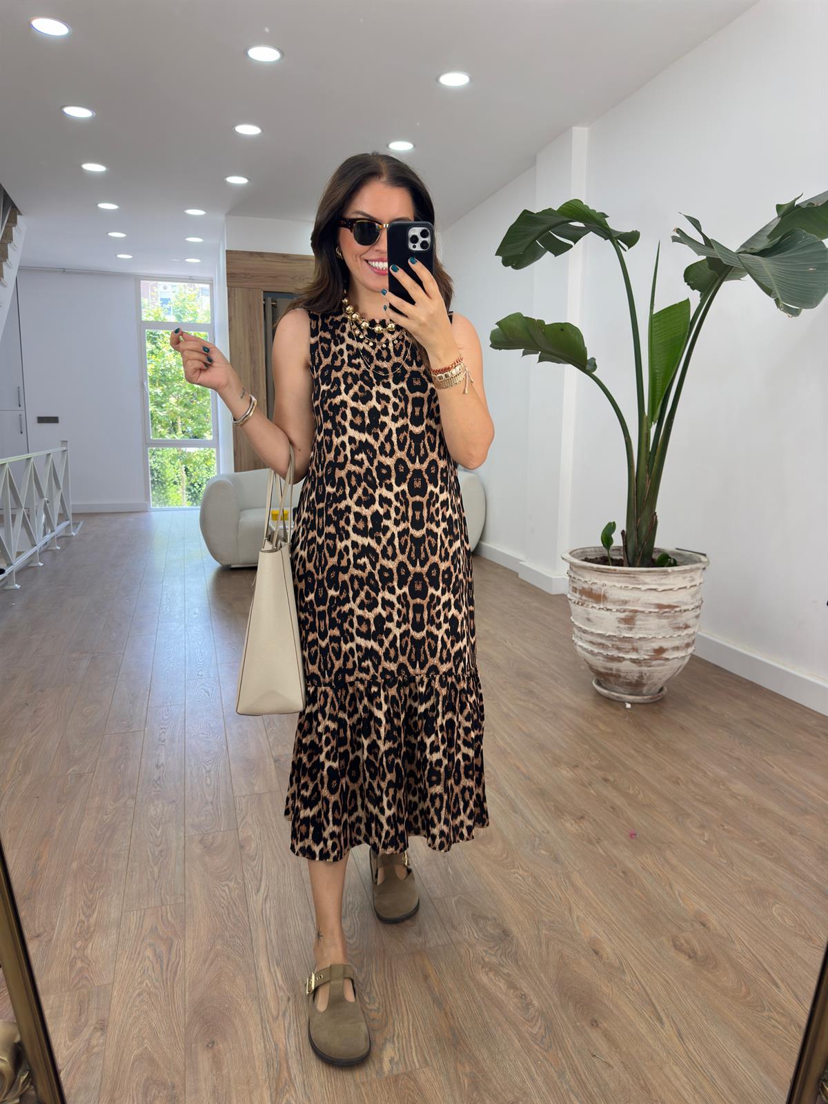 Etek Ucu Volanlı Leopar Elbise