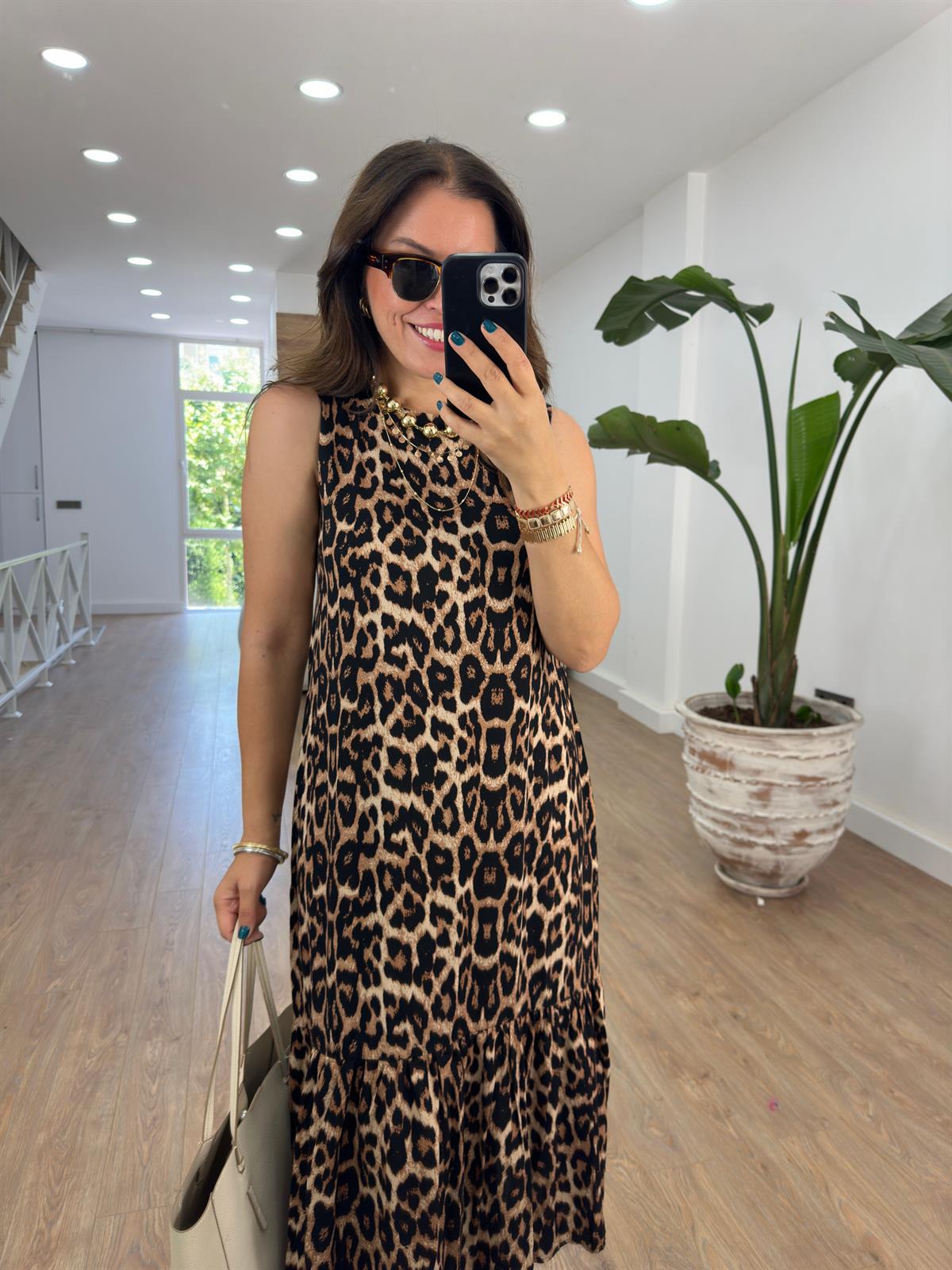 Etek Ucu Volanlı Leopar Elbise