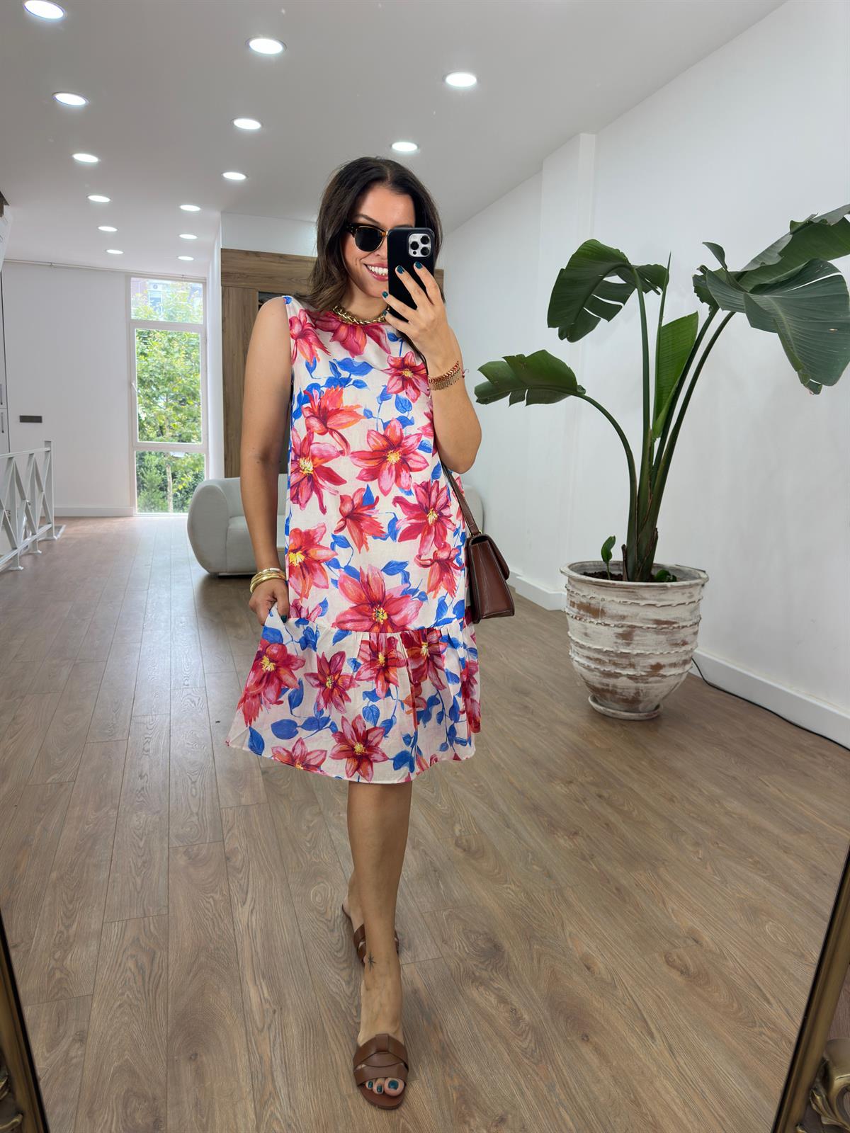 Etekucu Volanlı Çiçekli Vual Elbise