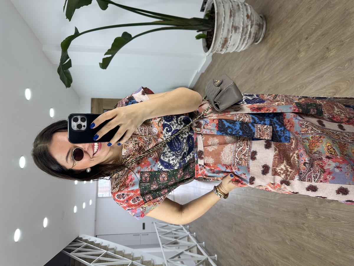 Etnik Desenli Beli Kuşaklı Elbise