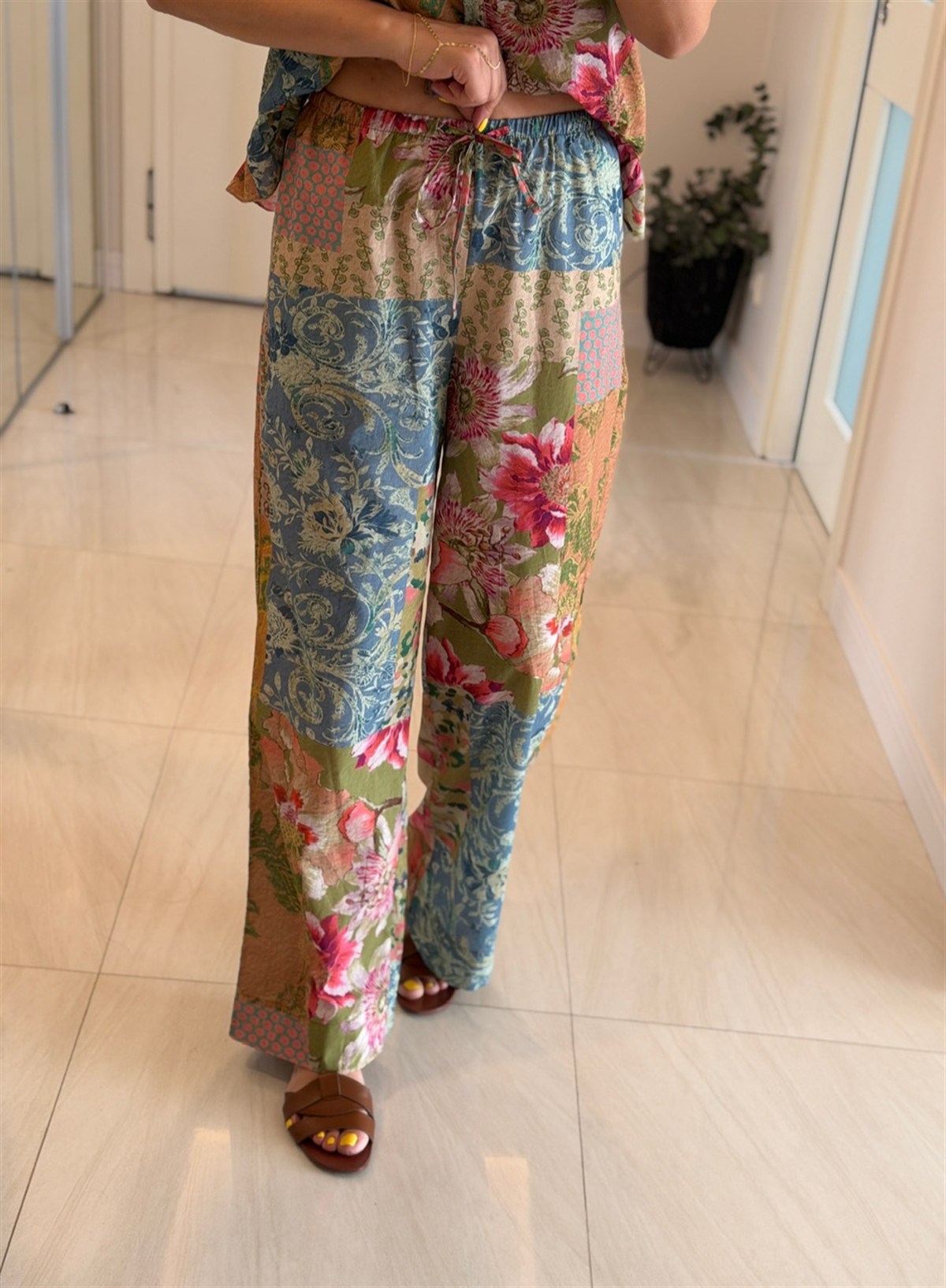 Patchwork Desenli Beli Lastikli Vual Pantolon