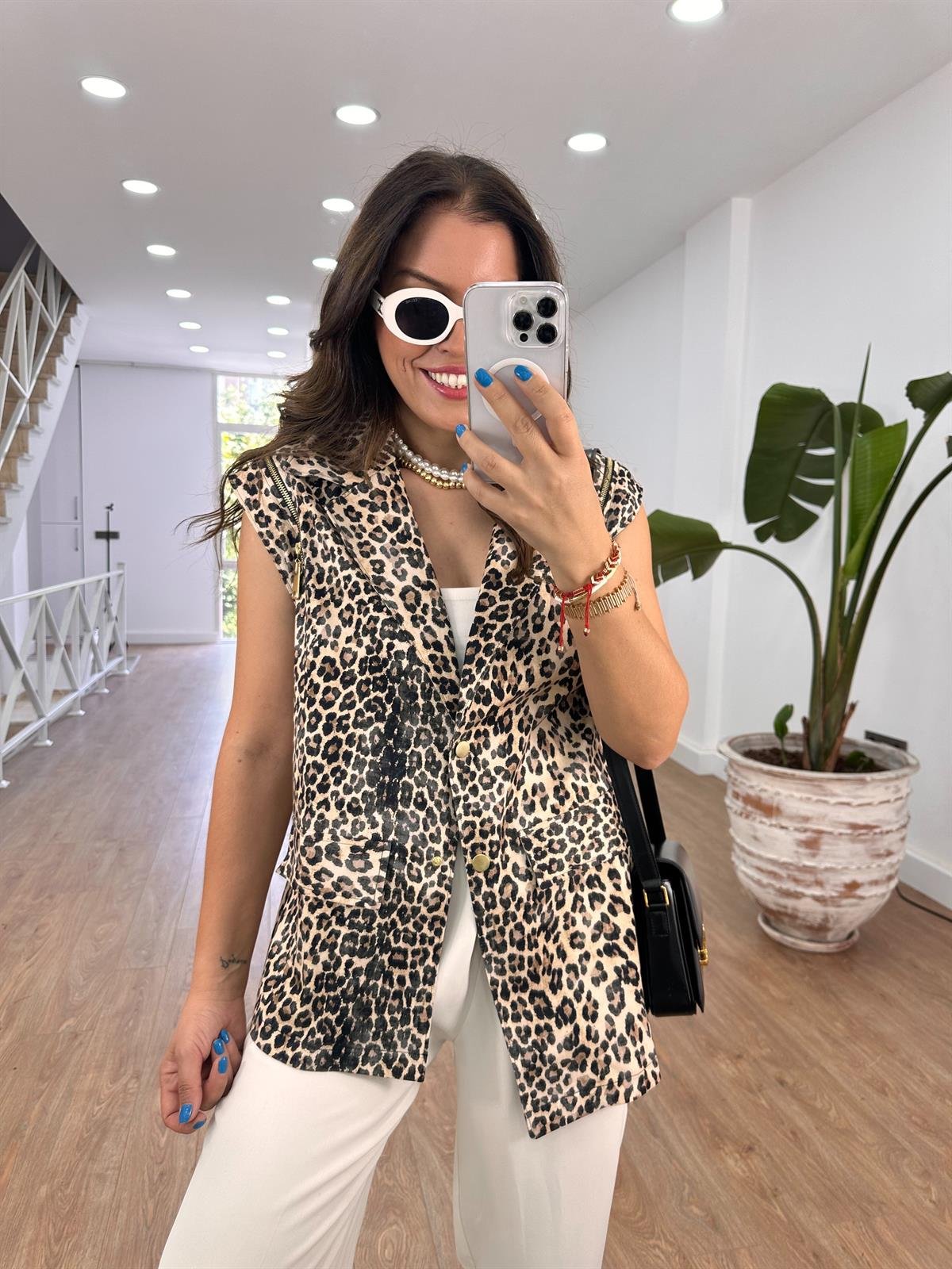 Fermuar Detaylı Tasarım Leopar Yelek