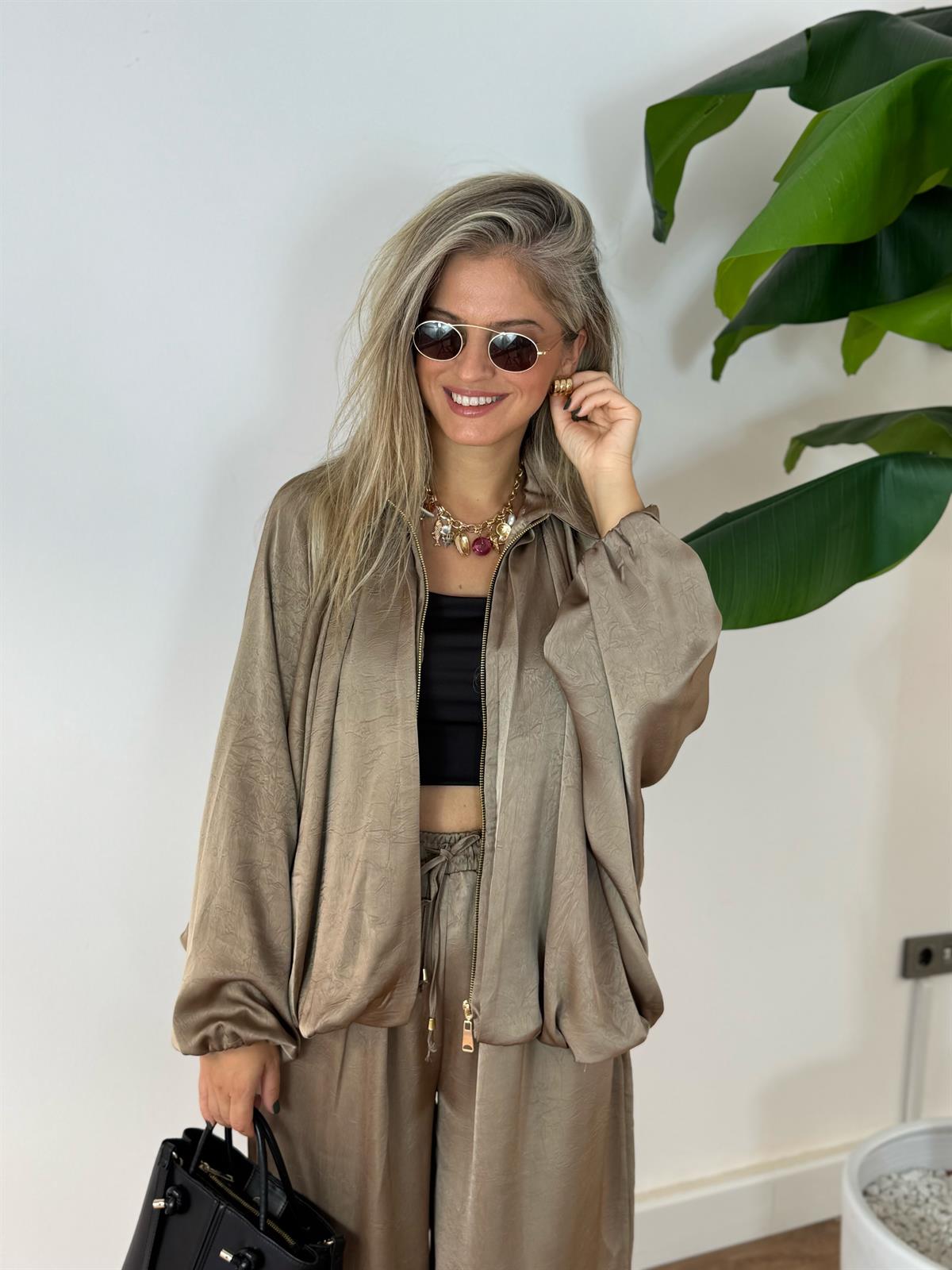 Fermuarlı Saten Bomber Ceket - Vizon