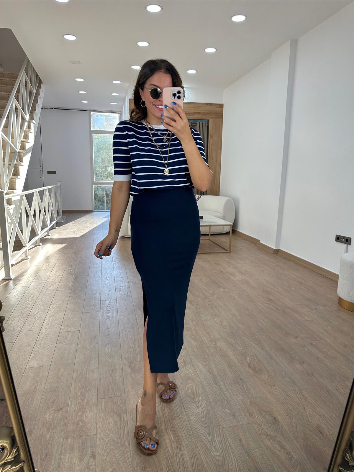 Fitilli Yanı Yırtmaçlı Etek-Lacivert