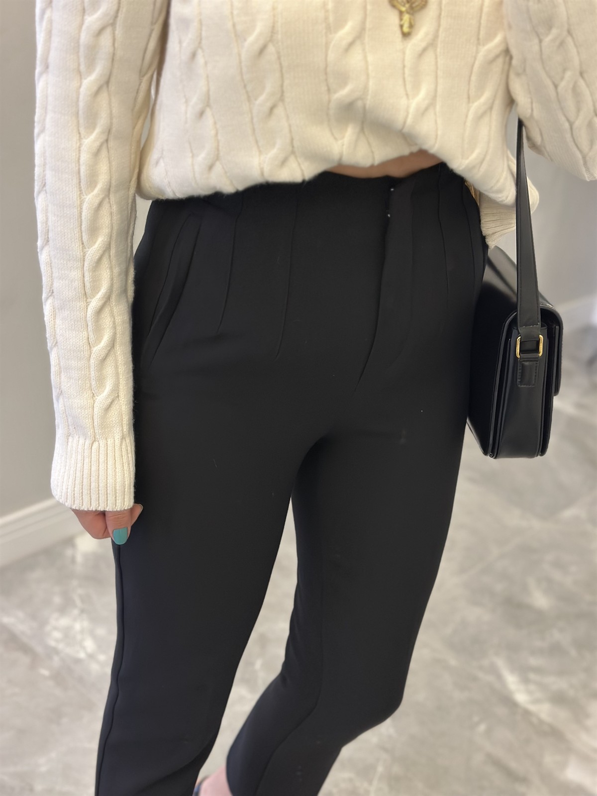 Flatolu Havuç Pantolon - Siyah