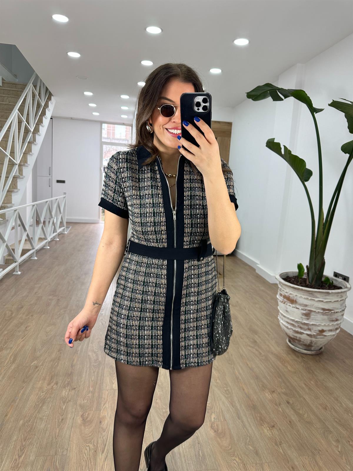 Gabardin Garnili Beli Kuşaklı Tüvit Elbise