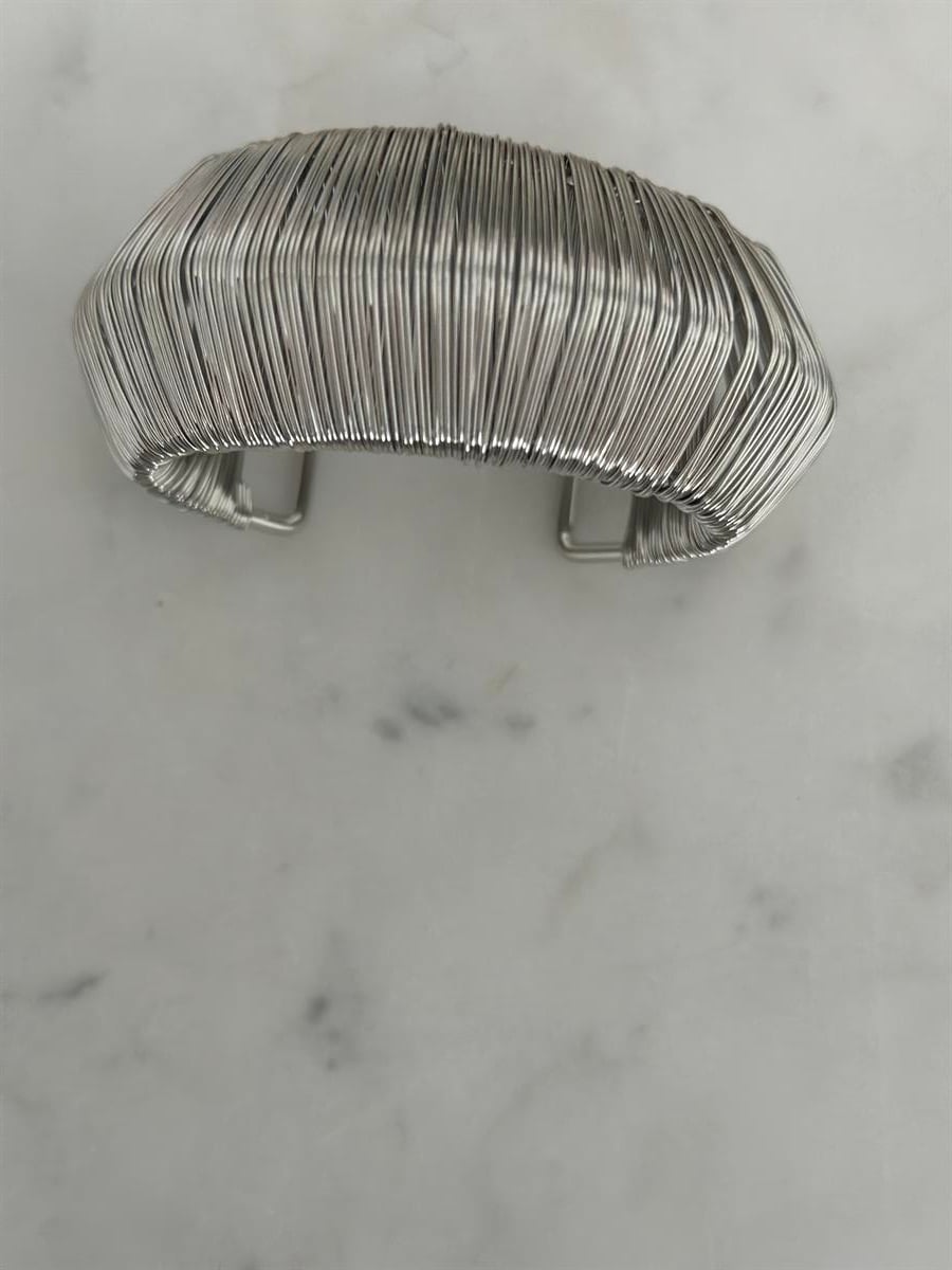Geniş Vip Seri Tasarım Silver Ayarlanabilir Kelepçe